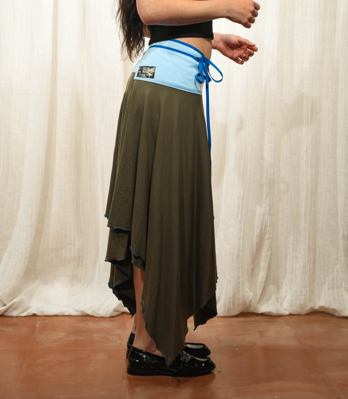 LC-SKIRT.02 Adaptive - Azul Celeste