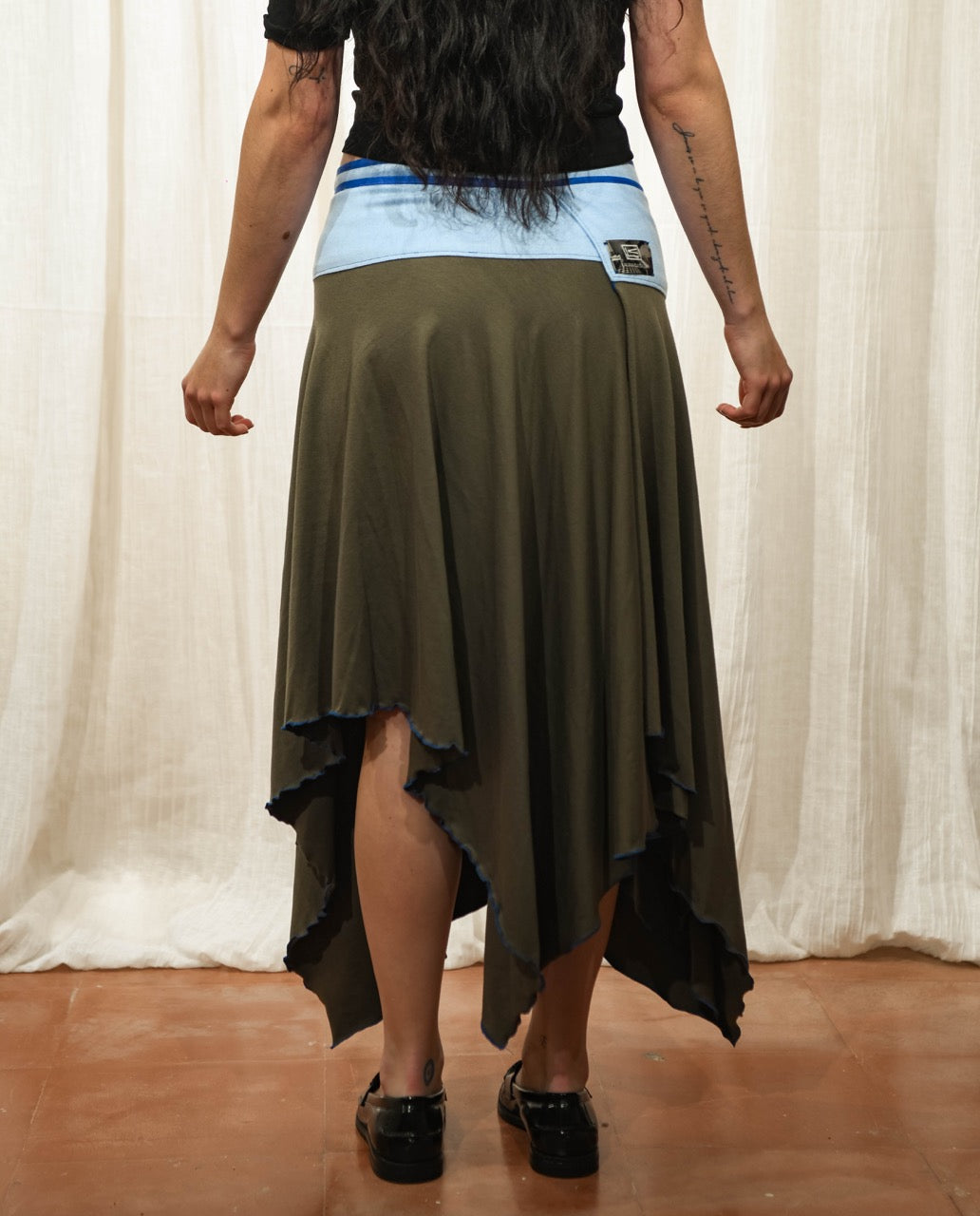 LC-SKIRT.02 Adaptive - Azul Celeste
