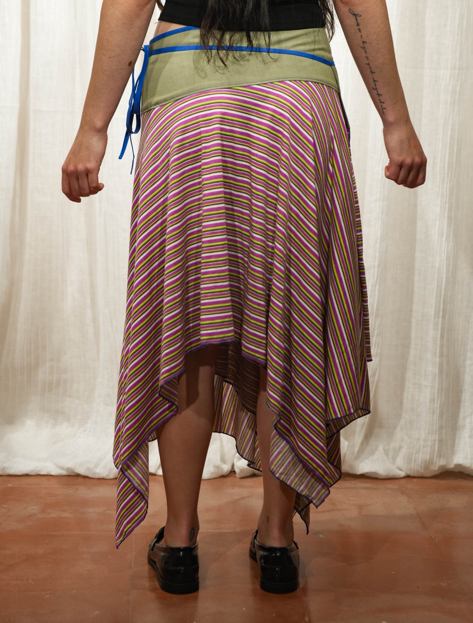 LC-SKIRT.01 Adaptive - Gris Verdoso