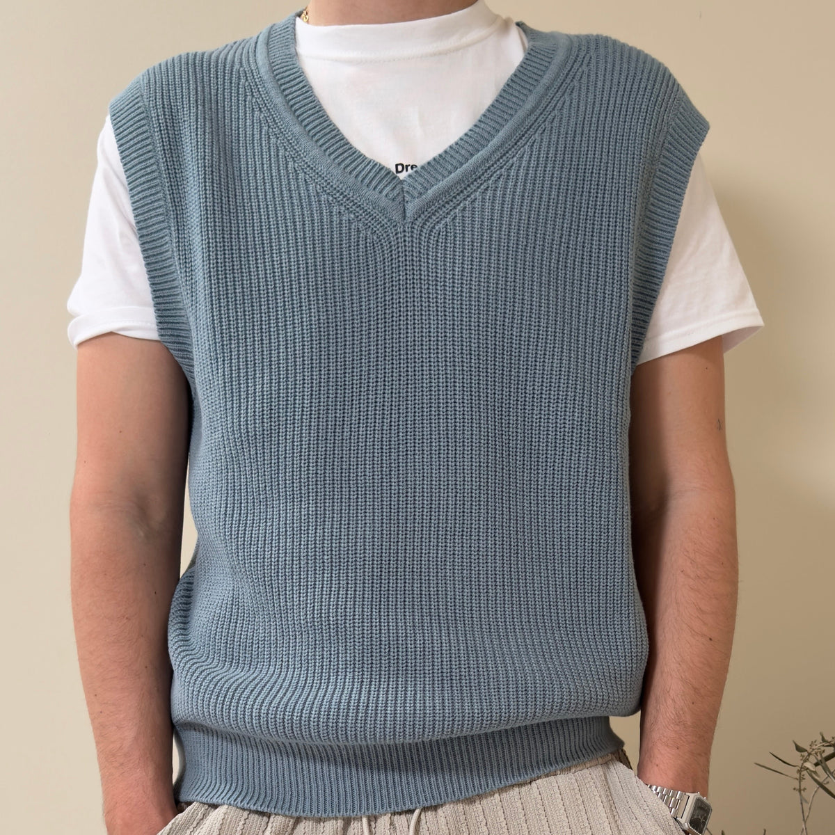 KNITTED JERSEY VEST