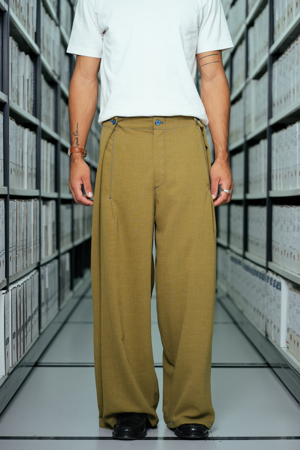 Pantalón TRÄUS - Oliva Vol.03