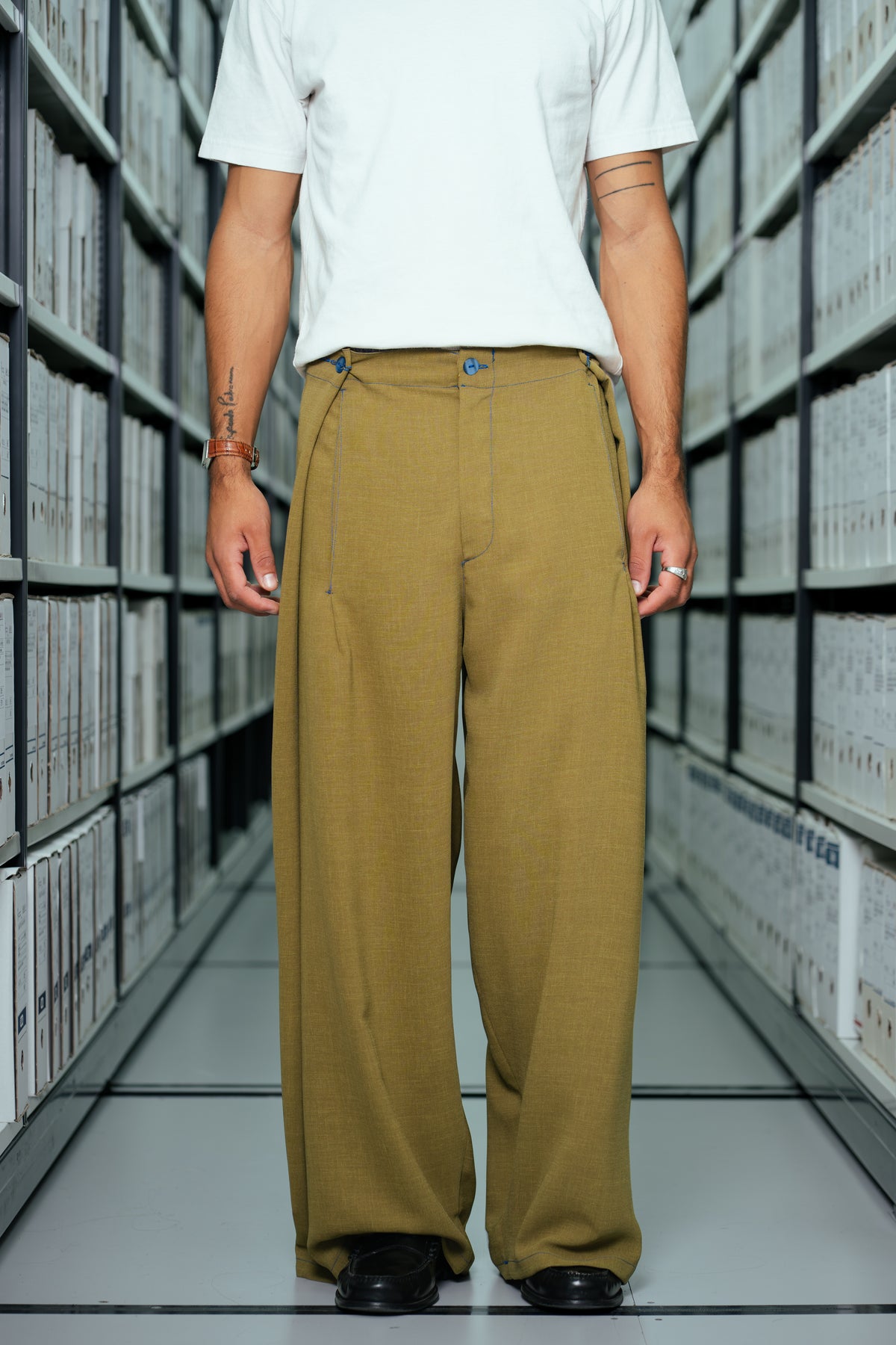 Pantalón TRÄUS - Oliva Vol.03