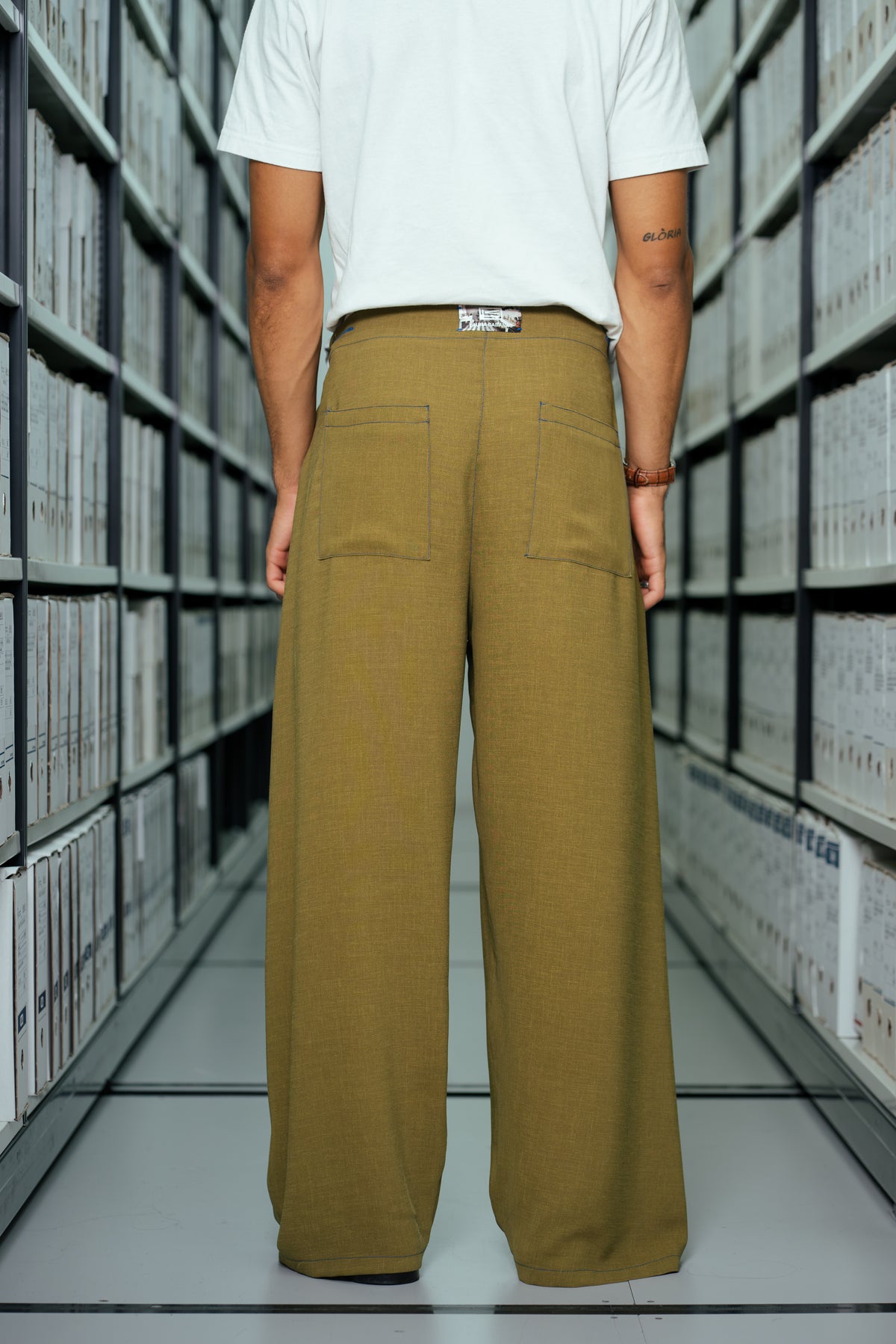 Pantalón TRÄUS - Oliva Vol.03