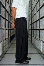 Pantalón TRÄUS - Negro Vol.03